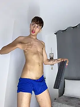 Douglas Lux online show from 10/14/25, 08:53