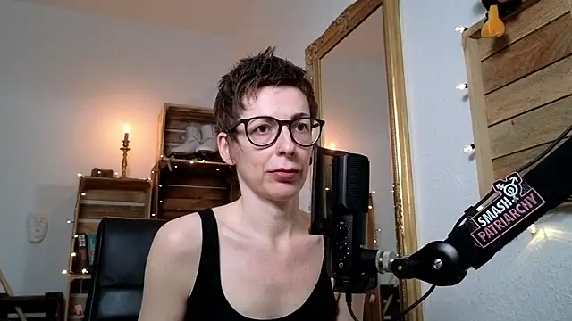 Antifistin online show from 10/11/25, 06:50