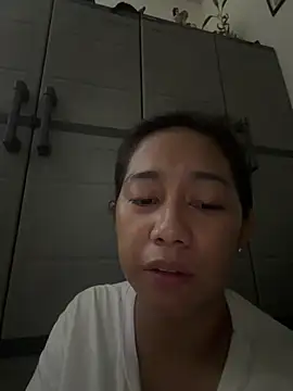 Snapshot of magandangpilipina chatting on 04/29/26, 08:04 magandangpilipina online show from 04/29/26, 08:04