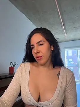 Lolathebaddie online show from 03/17/26, 04:10