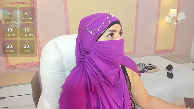 Snapshot of _naylaa_ chatting on 04/26/26, 03:04 naylaa online show from 04/26/26, 03:04