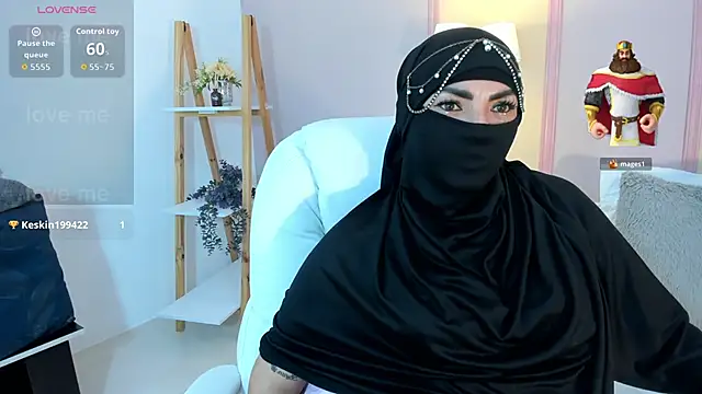 Snapshot of _naylaa_ chatting on 05/19/26, 01:56 naylaa online show from 05/19/26, 01:56