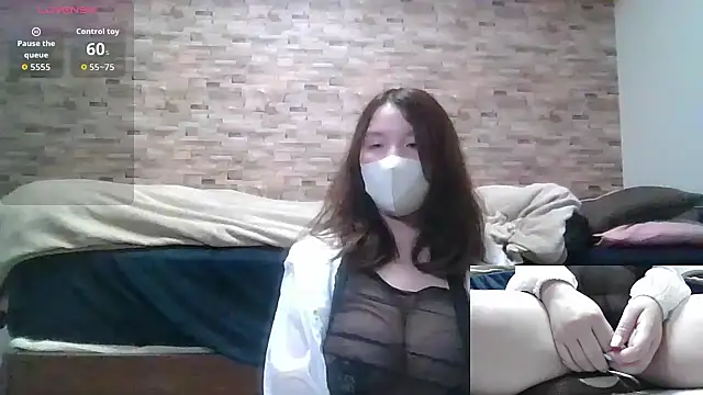 anananna1010 online show from 10/14/25, 01:23