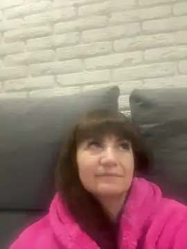 Butterfly8385 online show from 10/26/25, 08:04