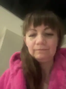 Butterfly8385 online show from 12/18/25, 08:59