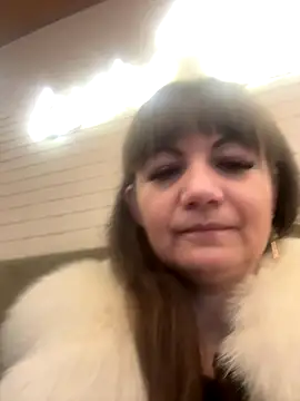 Butterfly8385 online show from 12/20/25, 08:21