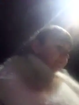 Butterfly8385 online show from 12/21/25, 08:38