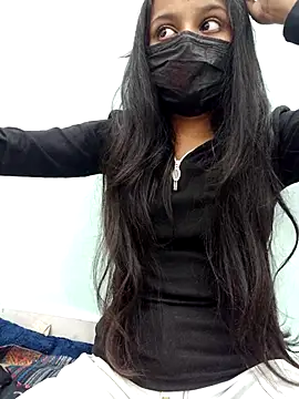 Snapshot of Kittu_05 chatting on 10/10/25, 11:31 Kittu 05 online show from 10/10/25, 11:31