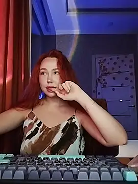 LolaMint  online show from 11/29/25, 12:41