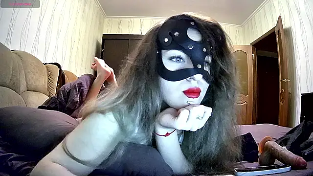 Snapshot of EvaTech chatting on 03/18/26, 06:00 EvaTech online show from 03/18/26, 06:00