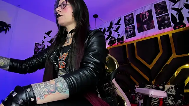 Evangelinejoness  online show from 01/07/26, 11:34