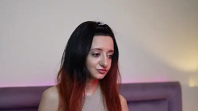 JoelleApril online show from 02/10/26, 09:30