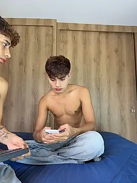 santi Rush online show from 10/25/25, 07:52