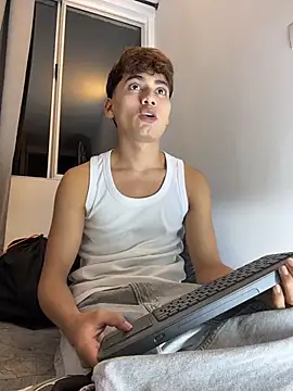 santi Rush online show from 11/22/25, 12:53