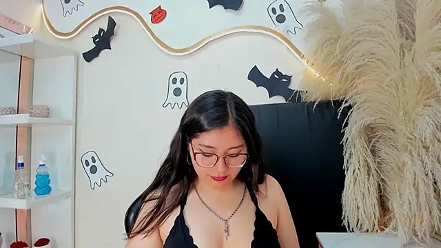 ZeleneJones online show from 10/14/25, 11:44