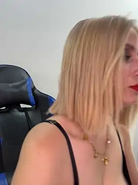 Adeline 1 online show from 12/22/25, 02:41