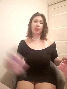 Ambika beauty online show from 03/12/26, 04:35