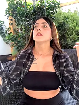 ElectraPink  online show from 11/11/25, 12:49