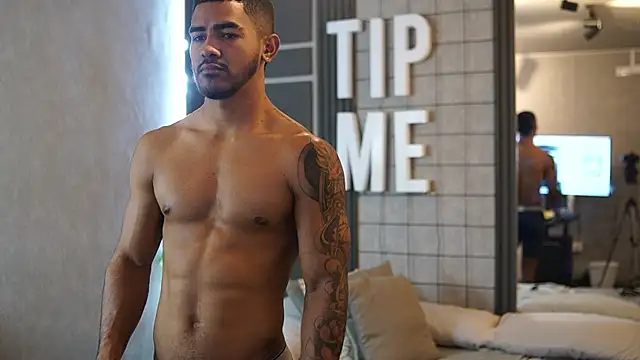 Reik Vonn online show from 11/22/25, 12:15