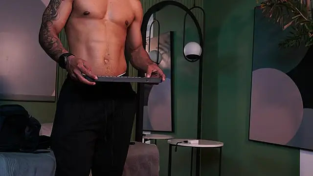 Reik Vonn online show from 02/15/26, 01:46