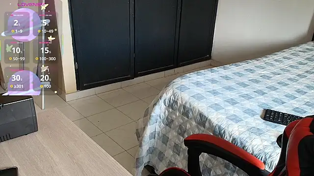 Snapshot of Im_Camii chatting on 11/11/25, 07:14 Im Camii online show from 11/11/25, 07:14