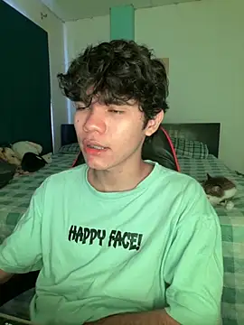 Snapshot of Im_Camii chatting on 11/13/25, 04:06 Im Camii online show from 11/13/25, 04:06