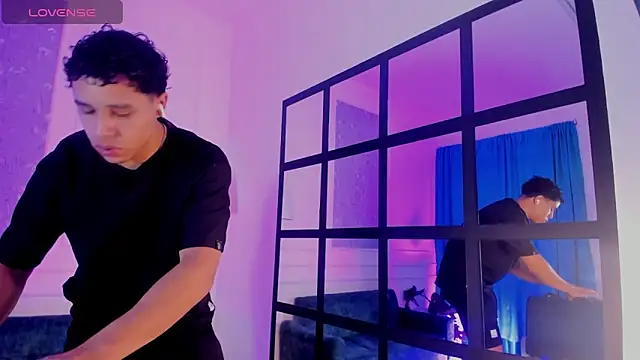 Adrian Volt online show from 11/06/25, 02:56