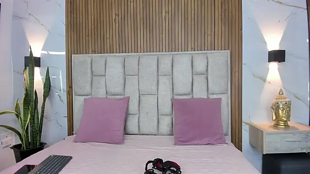 Sassha ferrer online show from 01/17/26, 06:22