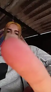 saenzjhonny online show from 10/16/25, 10:11