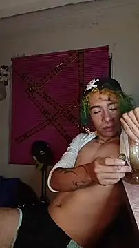 saenzjhonny online show from 10/27/25, 01:53