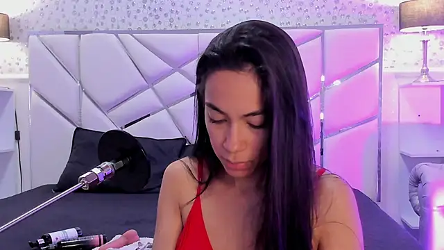 GabbiePrice online show from 04/03/26, 11:52