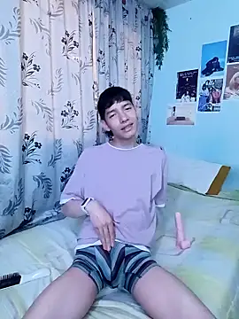 heyy noah11 online show from 10/21/25, 03:07