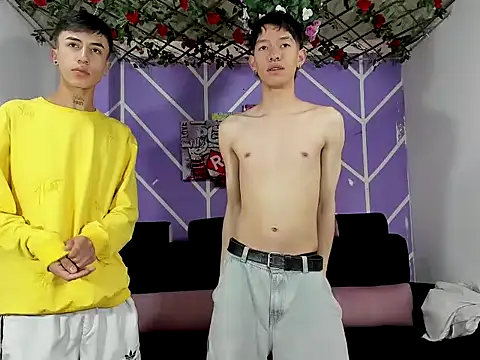 heyy noah11 online show from 02/08/26, 01:36