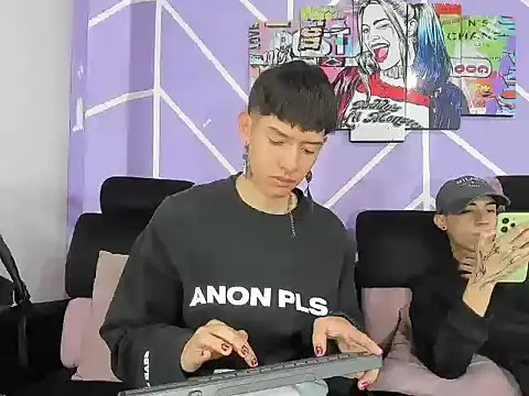 heyy noah11 online show from 04/03/26, 01:20