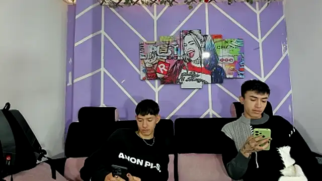 heyy noah11 online show from 04/13/26, 01:27