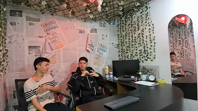 heyy noah11 online show from 07/04/26, 01:17