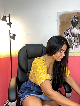  Isabella 1 online show from 10/11/25, 04:22