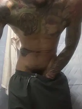 Molotov Explosive online show from 10/21/25, 04:19