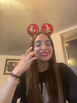 Leah moon1 online show from 12/21/25, 03:57