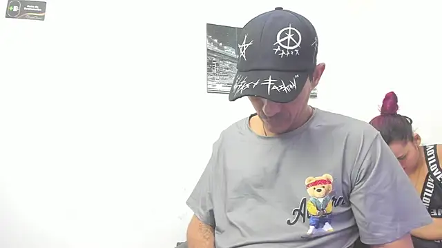 Sofi And Santy online show from 01/12/26, 12:49