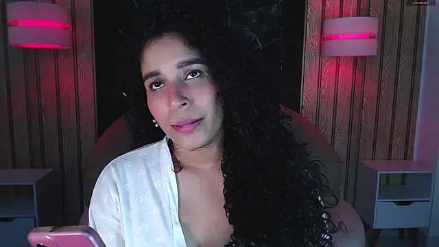 Snapshot of Belindamuller chatting on 03/03/26, 12:06 Belindamuller online show from 03/03/26, 12:06