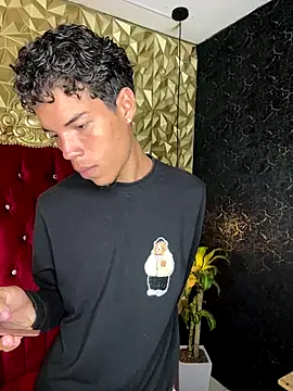 jhojan foxxx  online show from 10/15/25, 07:14