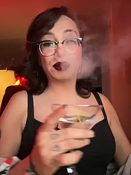 MiniMonroe online show from 11/24/25, 10:48