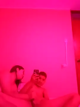 xcodigorojo online show from 11/04/25, 06:23