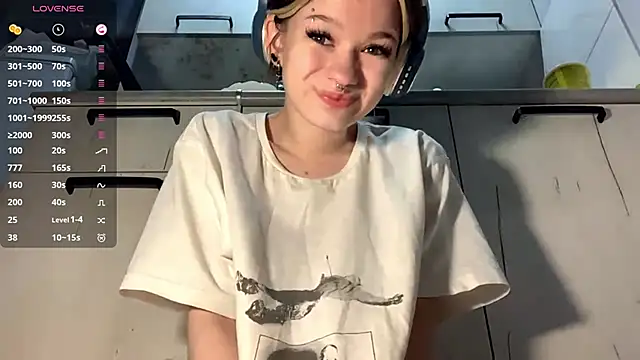 LorRebak online show from 10/25/25, 12:13