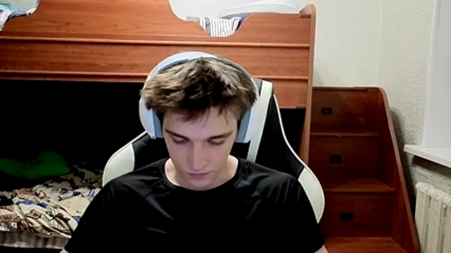 Snapshot of sweeetangeel chatting on 11/04/25, 05:56 sweeetangeel online show from 11/04/25, 05:56