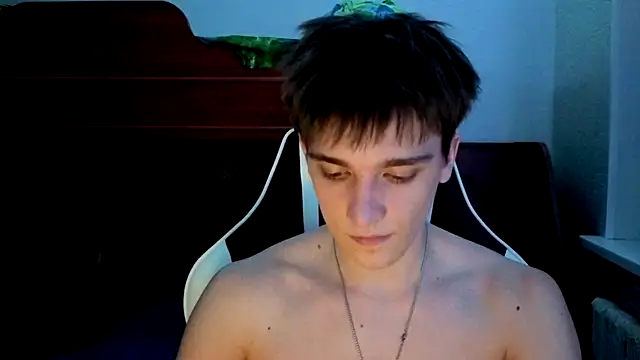 Snapshot of sweeetangeel chatting on 11/25/25, 08:09 sweeetangeel online show from 11/25/25, 08:09