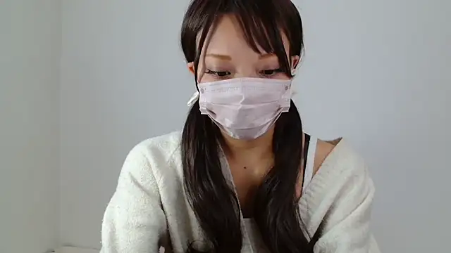 Ichikachan online show from 11/04/25, 03:38