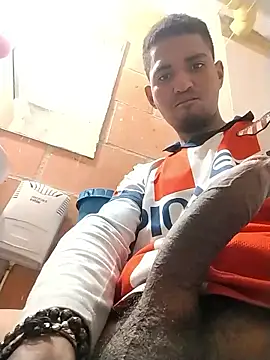 Snapshot of SlingingAsteroid chatting on 01/16/26, 04:11 SlingingAsteroid online show from 01/16/26, 04:11