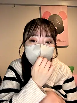 yura ra ra online show from 12/15/25, 03:22